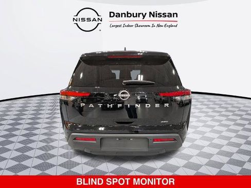 Certified 2024 Nissan Pathfinder S AWD/4WD image 5