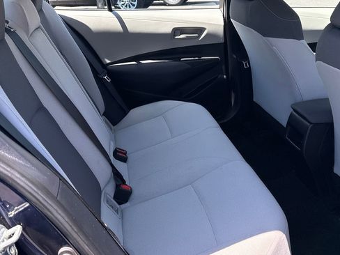 Used 2022 Toyota Corolla LE w/ Carpet Mat Package (TMS) FWD image 11