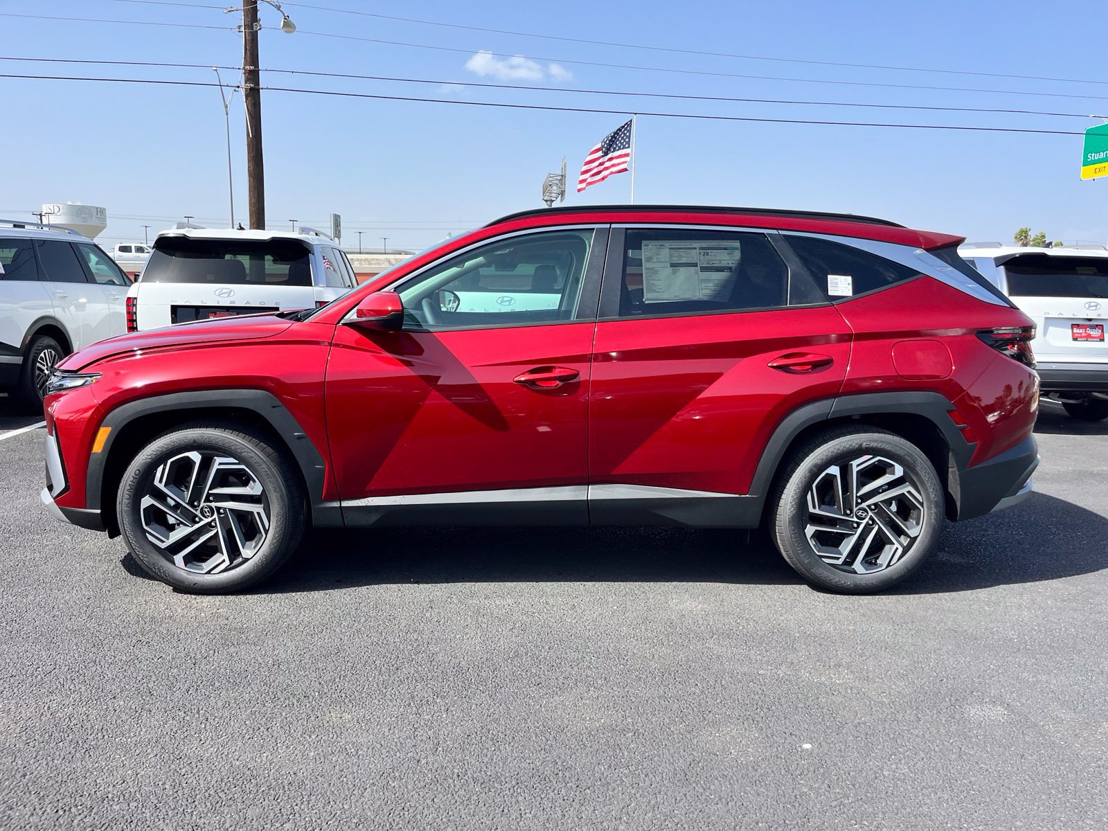 New 2026 Hyundai Tucson SEL Plus w/ Tow & Go Package FWD image 4