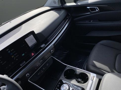 New 2026 Kia Carnival SX image 24