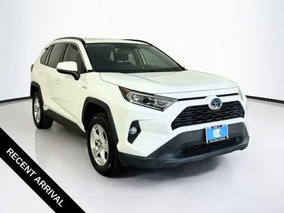 Used 2021 Toyota RAV4 XLE w/ Convenience Package