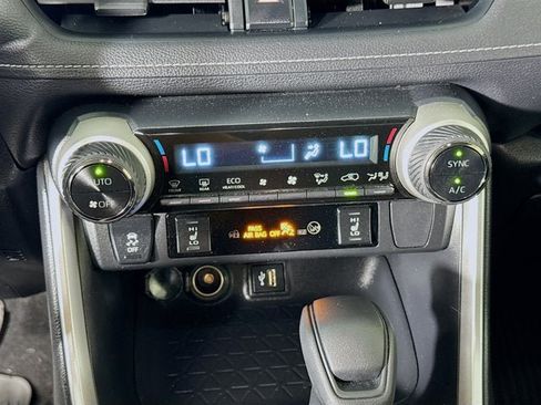 Used 2023 Toyota RAV4 XLE w/ Convenience Package AWD/4WD image 13