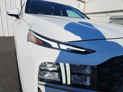 Used 2023 Hyundai Santa Fe SEL image 12