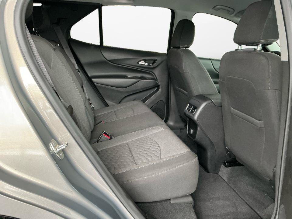 Used 2018 Chevrolet Equinox LT FWD image 15