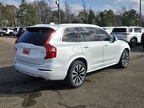 Used 2020 Volvo XC90 T5 Momentum image 29