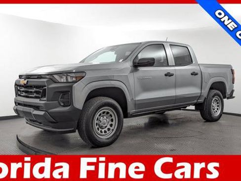 Used 2023 Chevrolet Colorado W/T image 1