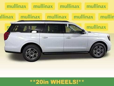 New 2026 Ford Expedition Max Active RWD image 2