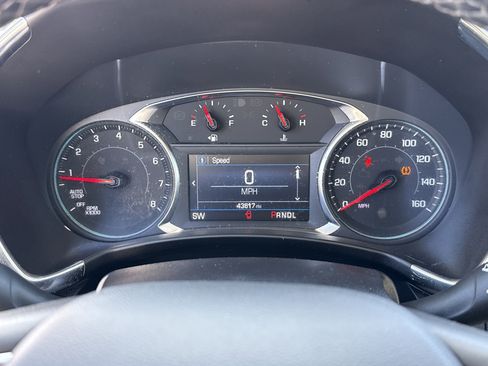 Used 2024 Chevrolet Equinox LT image 28