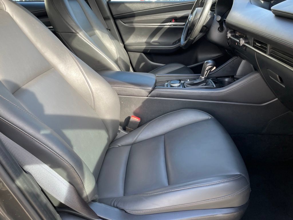 Used 2024 MAZDA MAZDA3 s FWD image 24