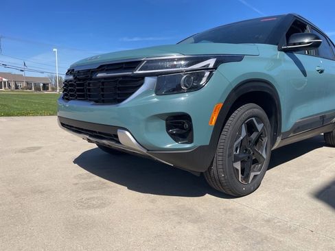 New 2026 Kia Seltos S AWD/4WD image 14
