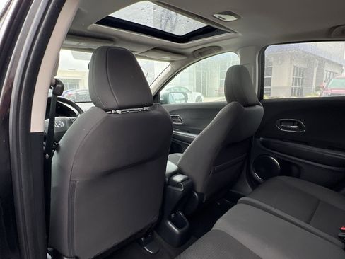 Used 2022 Honda HR-V EX image 27