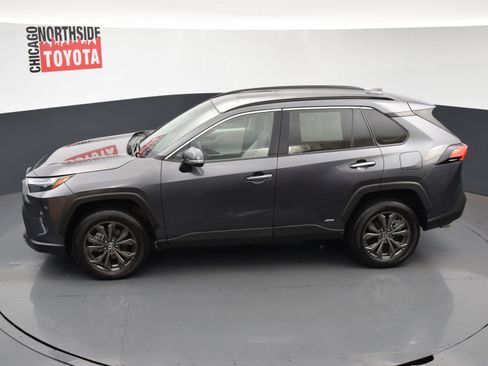 Used 2023 Toyota RAV4 Limited AWD/4WD image 21