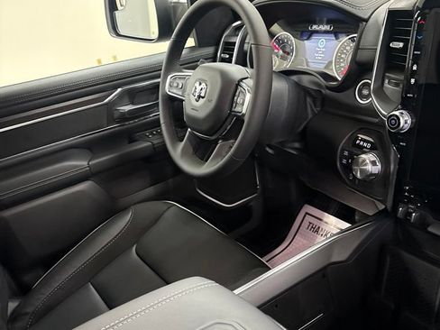 New 2026 RAM 1500 Laramie w/ Laramie Preferred Package AWD/4WD image 24