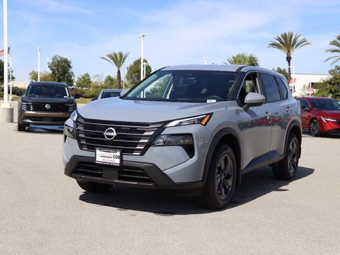 New 2026 Nissan Rogue SV image 8