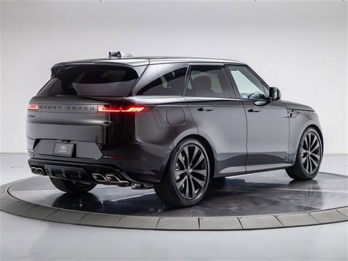 New 2026 Land Rover Range Rover Sport Dynamic SE AWD/4WD image 5