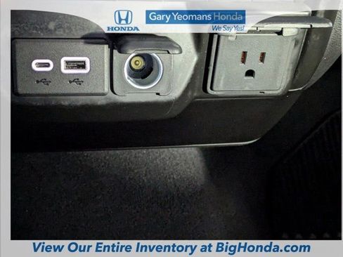 Used 2021 Chevrolet Silverado 1500 Custom image 26