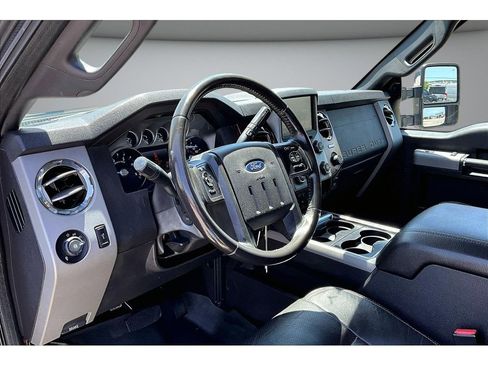 Used 2015 Ford F350 Lariat w/ Lariat Ultimate Package AWD/4WD image 17