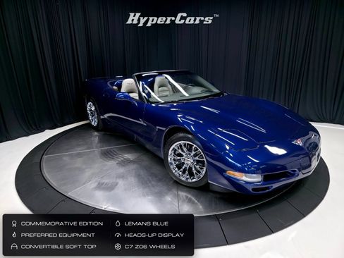 Used 2004 Chevrolet Corvette Convertible w/ Preferred Equipment Group RWD image 1