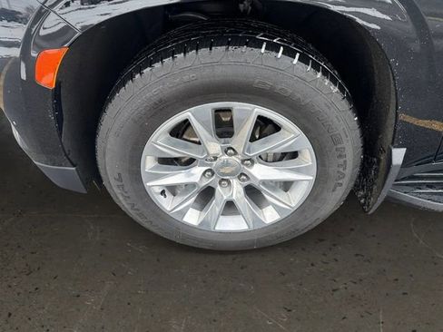 Used 2023 Chevrolet Tahoe Premier image 9