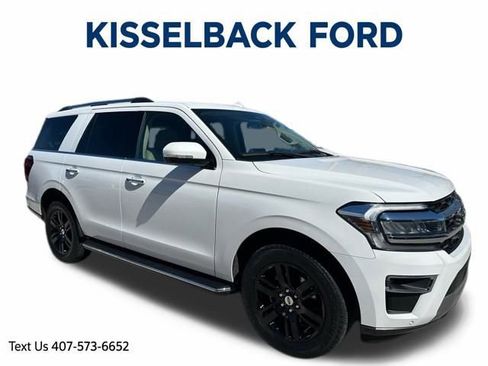 Used 2023 Ford Expedition Limited image 1