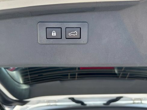 Certified 2024 Subaru Outback Premium AWD/4WD image 19