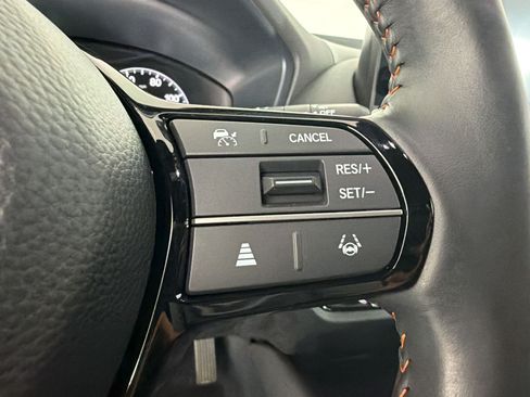 Certified 2024 Honda HR-V Sport image 31