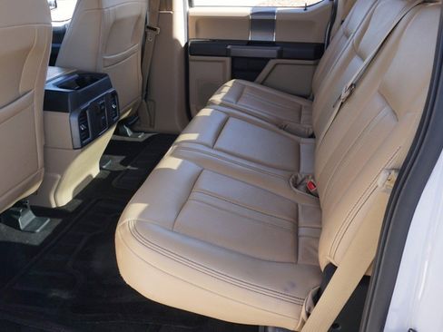 Used 2015 Ford F150 XLT w/ Equipment Group 302A Luxury image 30