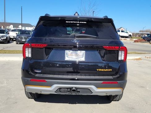 New 2026 Ford Explorer Tremor w/ Tremor Convenience Package image 10