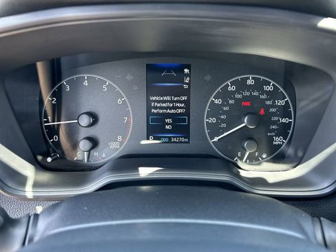 Used 2024 Toyota Corolla SE FWD image 11