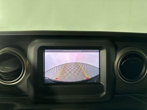 Used 2023 Jeep Wrangler Unlimited Sport image 10