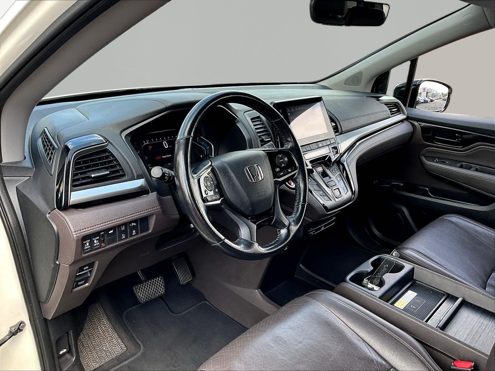Used 2019 Honda Odyssey Elite image 16