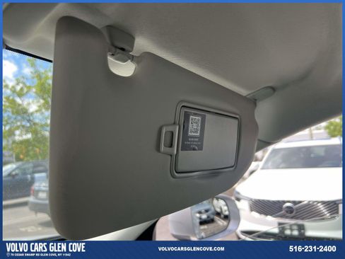 Used 2023 Volvo XC60 B5 Plus w/ Climate Package AWD/4WD image 31