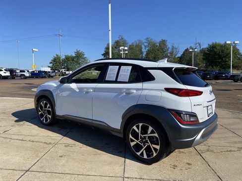 Used 2023 Hyundai Kona Limited image 7