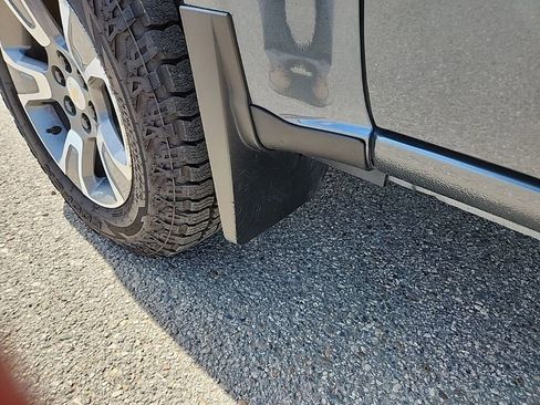 Certified 2015 Chevrolet Colorado Z71 AWD/4WD image 44