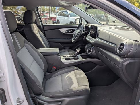 Used 2023 Chevrolet Blazer LT image 30