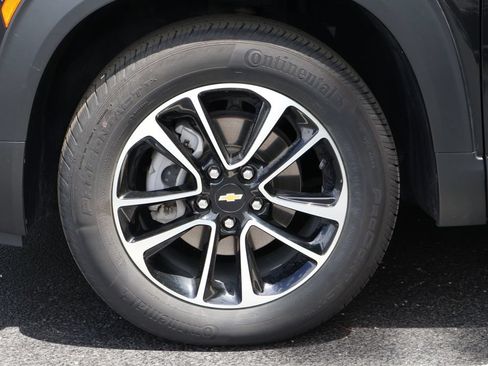 Used 2024 Chevrolet TrailBlazer LT w/ Convenience Package AWD/4WD image 14