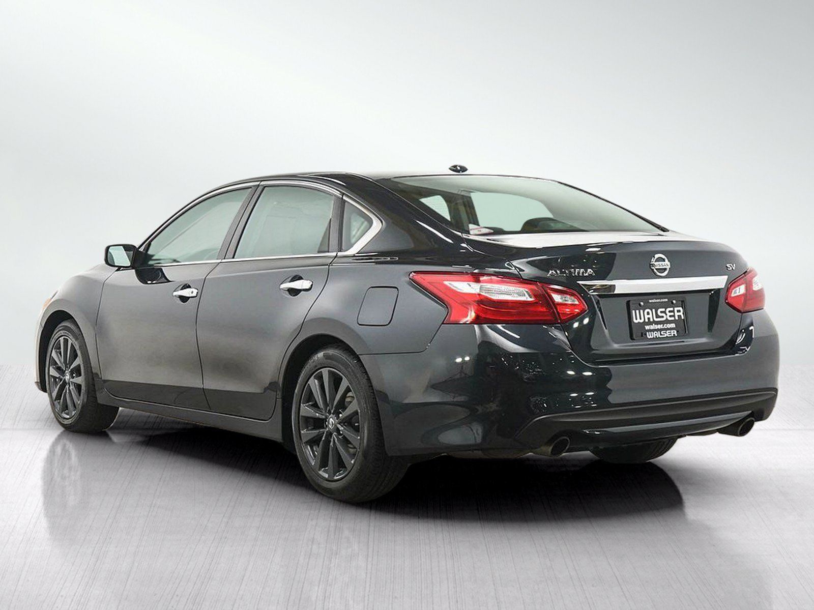 Used 2017 Nissan Altima 2.5 SV FWD image 4