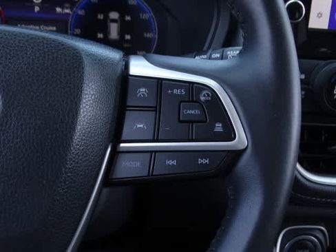 Used 2024 Toyota Grand Highlander AWD image 37