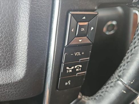 Used 2015 Lincoln Navigator 2WD image 18