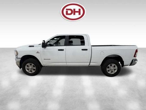 Used 2023 RAM 3500 Big Horn w/ Level 1 Equipment Group AWD/4WD image 8