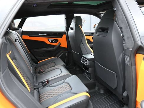Used 2023 Lamborghini Urus S AWD/4WD image 30