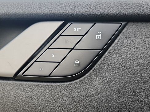 Certified 2023 Porsche 911 Carrera S image 21