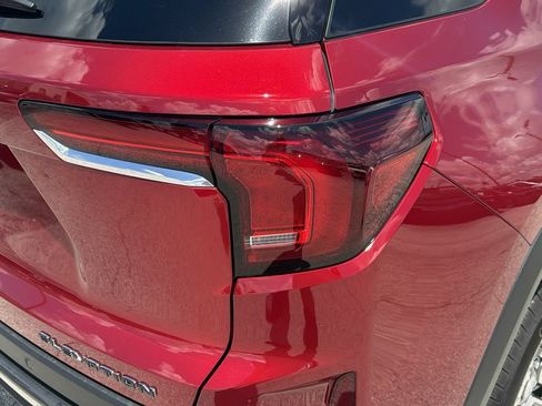 Used 2026 GMC Terrain Elevation FWD image 9