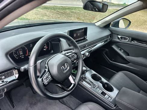Certified 2022 Honda Civic EX image 15
