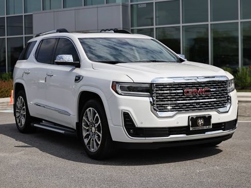 Used 2023 GMC Acadia Denali w/ Denali Technology Package FWD image 2