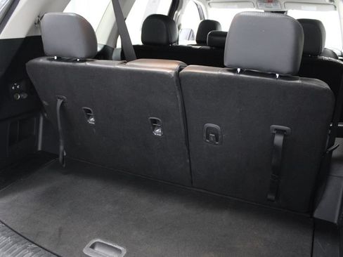 Used 2024 Kia Telluride LX FWD image 15
