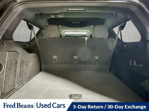 Used 2023 Chevrolet Suburban Z71 w/ Luxury Package AWD/4WD image 35