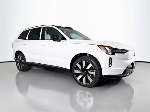 New 2025 Volvo EX90 Plus w/ Protection Package Premier image 31