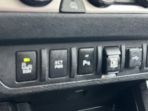 Used 2021 Toyota Tacoma Limited w/ Blackout Package (TMS) image 39