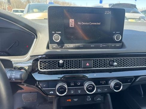 Used 2023 Honda Civic EX-L image 7